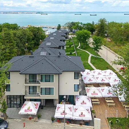 Marina Bay Kraymorie Apartament Burgas City